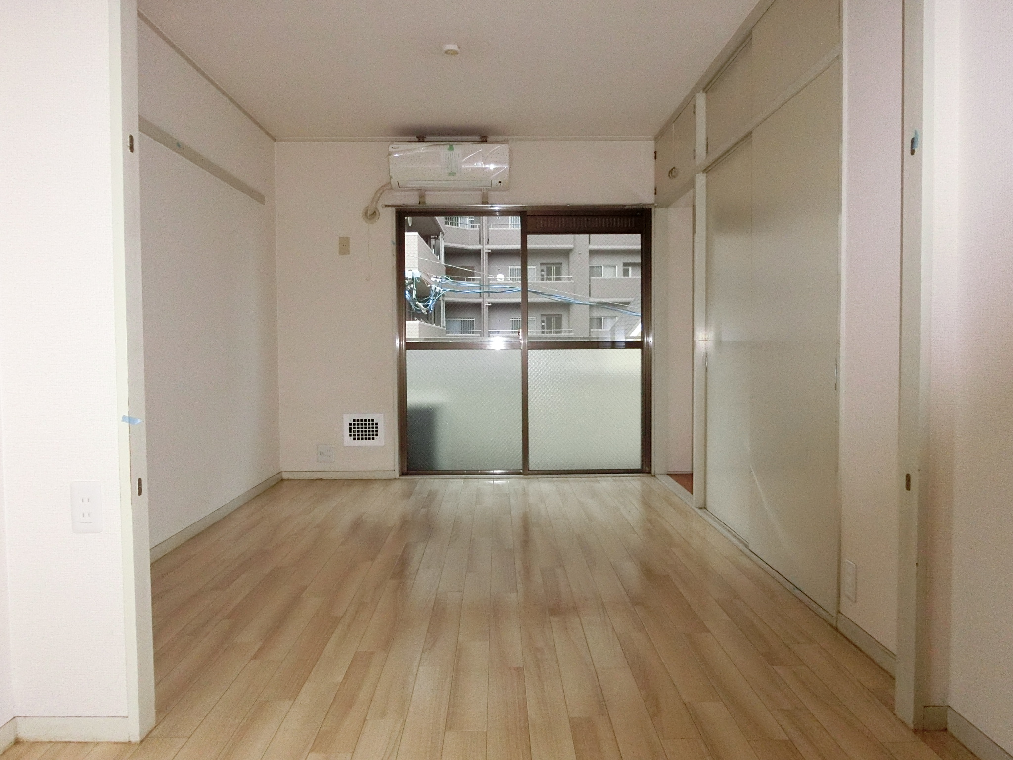 居室・リビング　※写真は別のお部屋です。現況を優先させていただきます。