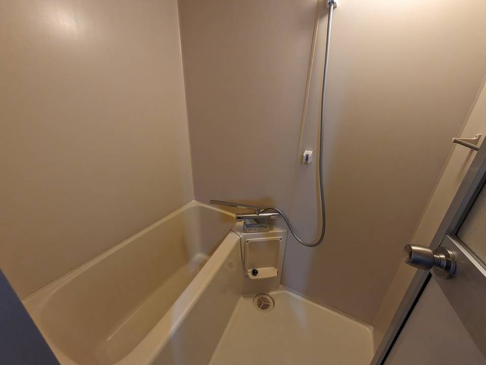 バス・シャワールーム　浴室