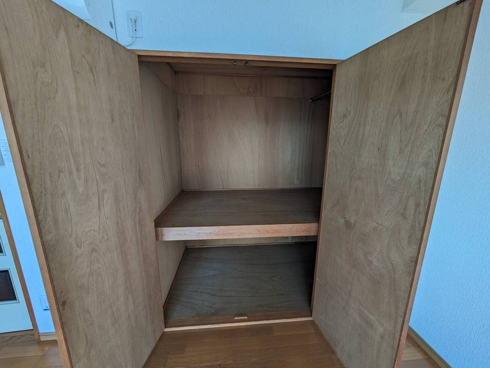 収納　押入れ