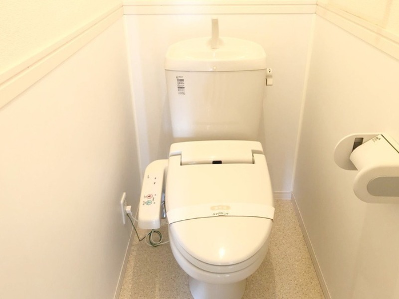 トイレ　図面と現状に相違がある場合には現状を優先