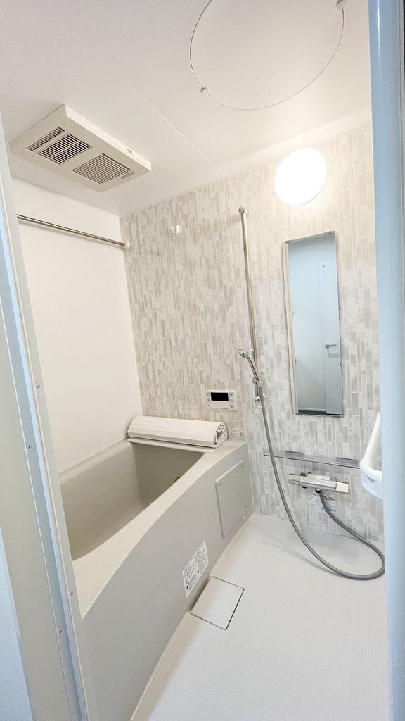 バス・シャワールーム　バス