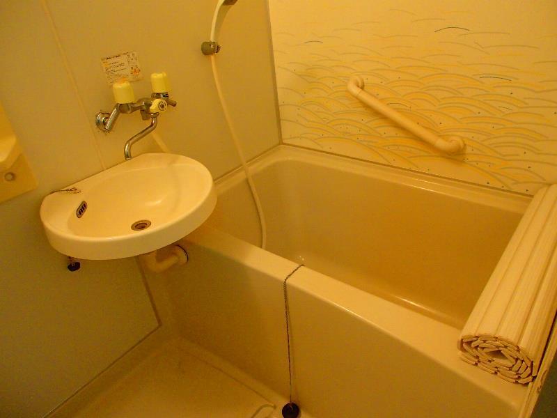 バス・シャワールーム　バス/シャワー