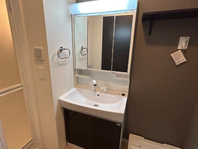 洗面設備　洗髪洗面化粧台（イメージ）