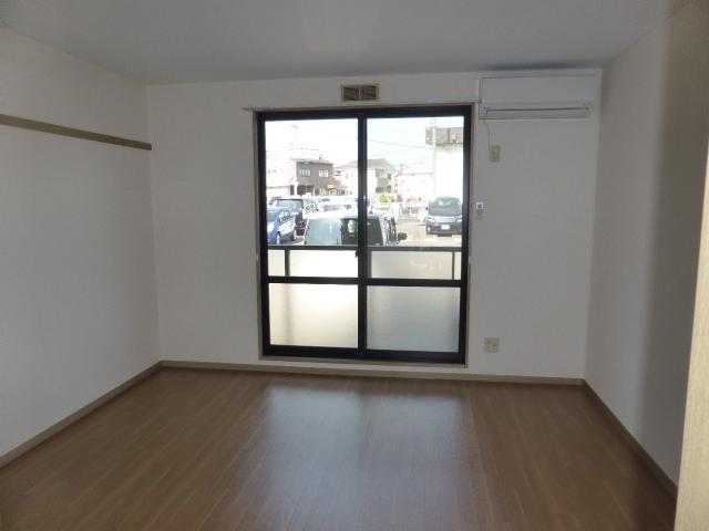 居室・リビング　洋室