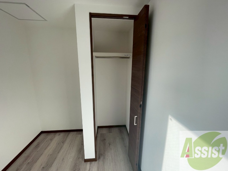 収納　洋室にはクローゼットがあるのですっきり片付きそうです。