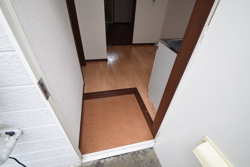 玄関　現況優先
