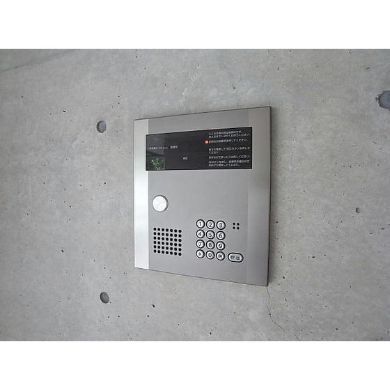 エントランス　共用玄関オートロック