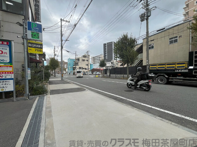 その他　周辺道路（その他）まで10m