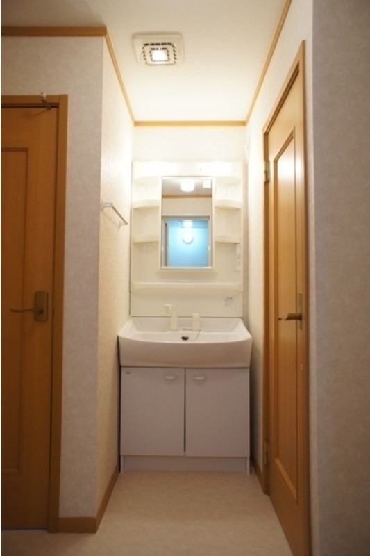 洗面設備　図面と現状に相違がある場合には現状を優先