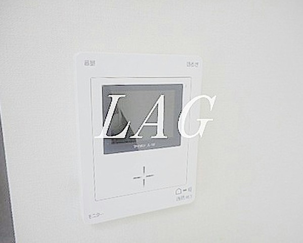 セキュリティ　モニター付きインターホンです。