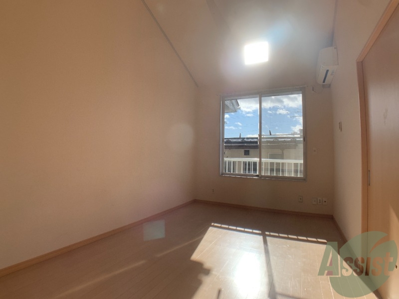 居室・リビング　ＬＤＫなので広々としていて開放感がありますね。