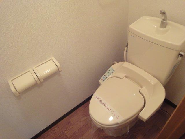 トイレ　シャワー付トイレ