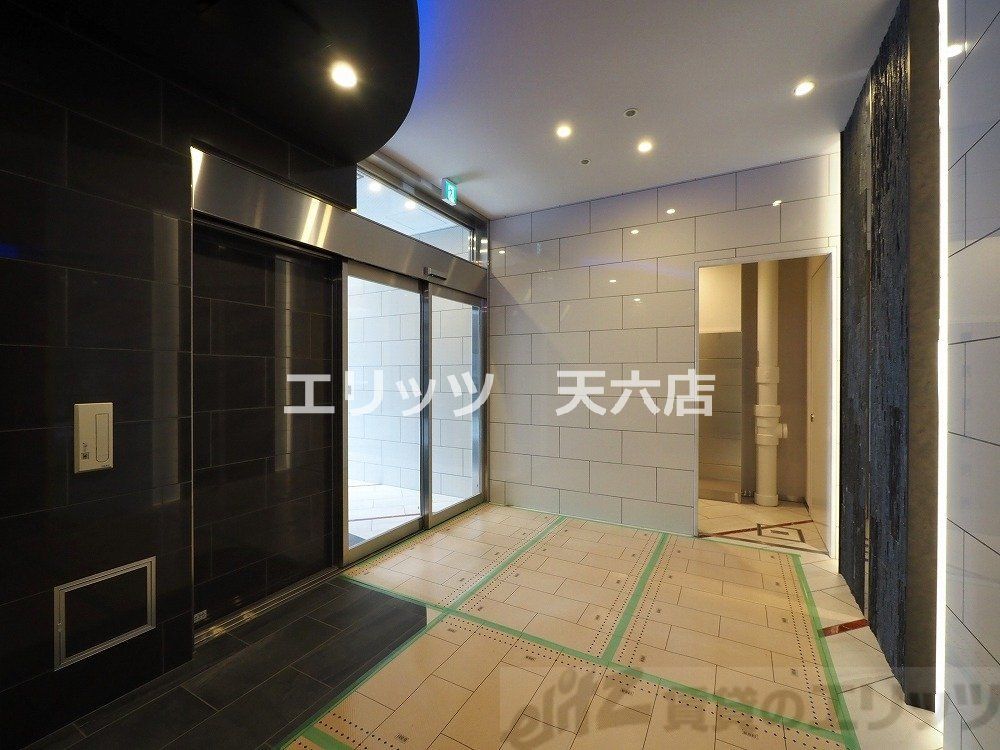 ロビー　エントランス