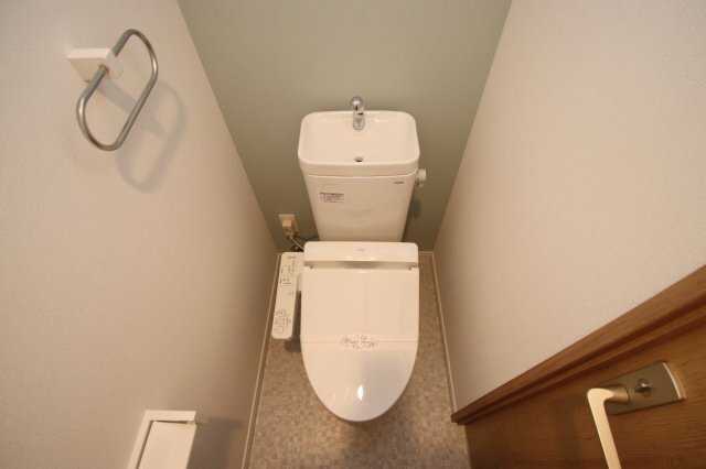 トイレ　トイレ