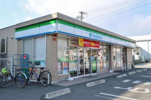 コンビニ　ファミリーマート 清水三保本町店（コンビニ）まで334m