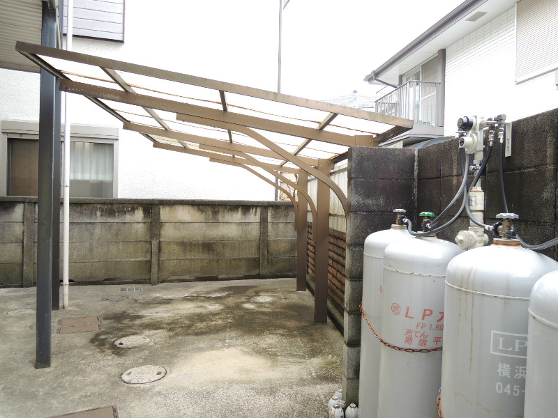 その他共有部分　屋根付きの駐輪場