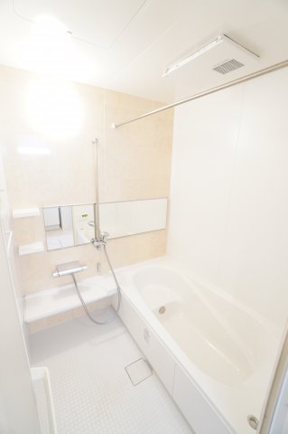 バス・シャワールーム　※同物件・同タイプの写真です。