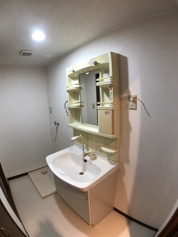 洗面設備　※別部屋参考画像