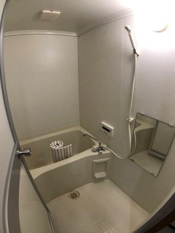 バス・シャワールーム　※別部屋参考画像