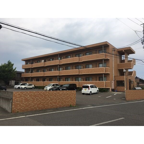 建物外観　2LDKマンション