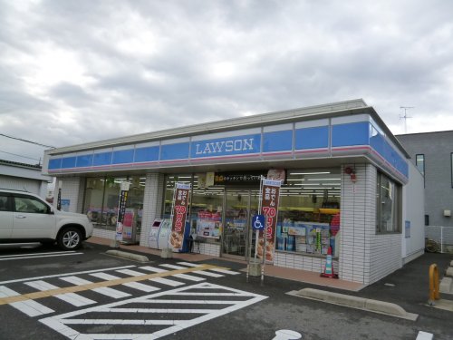 コンビニ　ローソン 米子三本松口店（コンビニ）まで410m