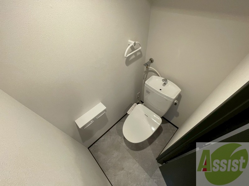 トイレ　シャワートイレになっているので快適です！