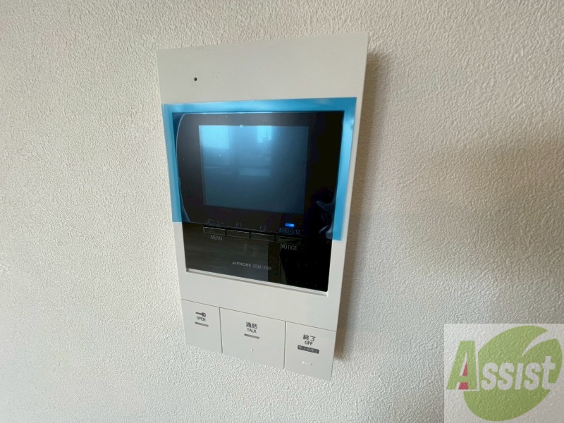 セキュリティ　ＴＶモニター付インターホンです。来客者の顔が見えるので安心！