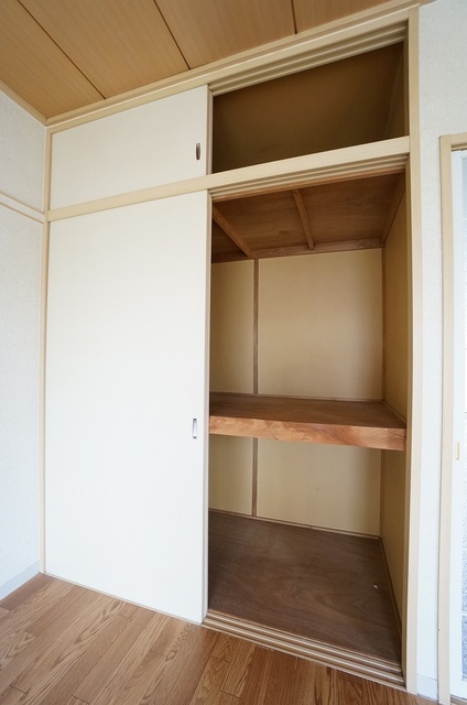 収納　別号室の写真となります
