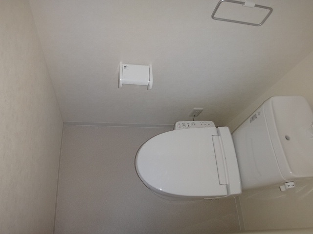 トイレ　モデル写真