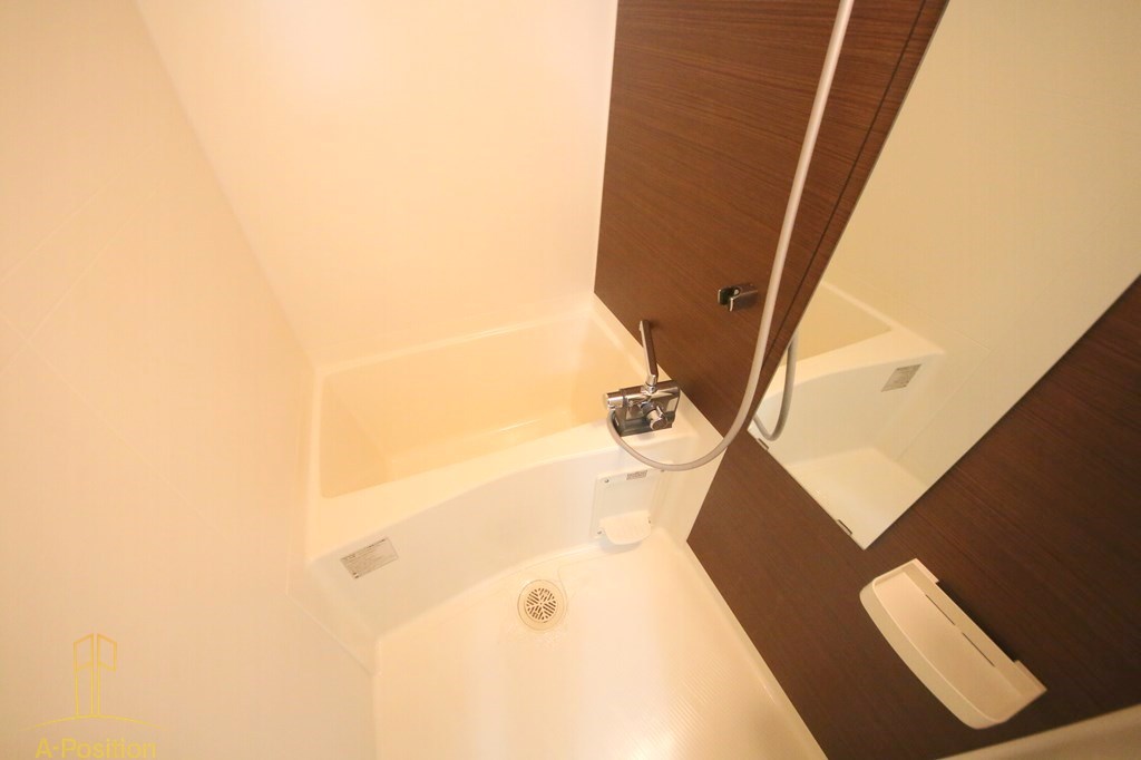 バス・シャワールーム　ルクレ難波