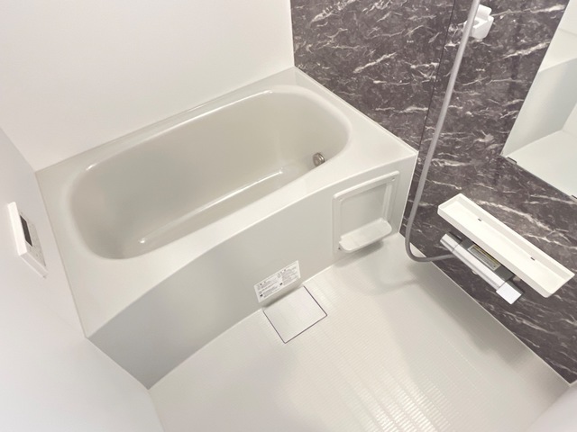 バス・シャワールーム　バス(イメージ)