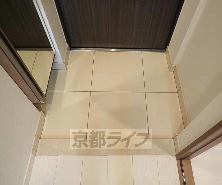玄関　すっきりとした玄関です。