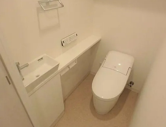 トイレ　※別部屋の参考写真です。