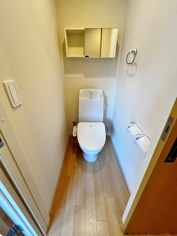 トイレ　★温水洗浄便座トイレ★