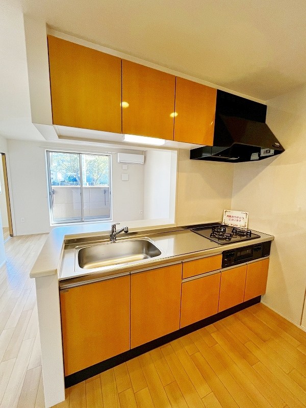 キッチン　★システムキッチングリル付き/3口コンロ★