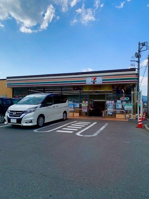 コンビニ　セブンイレブン日向和田３丁目店（コンビニ）まで1200m