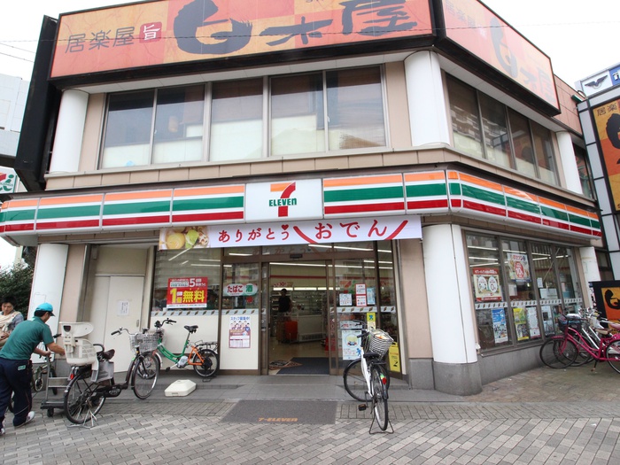 コンビニ　セブン-イレブン 江東大島８丁目店（コンビニ）まで400m