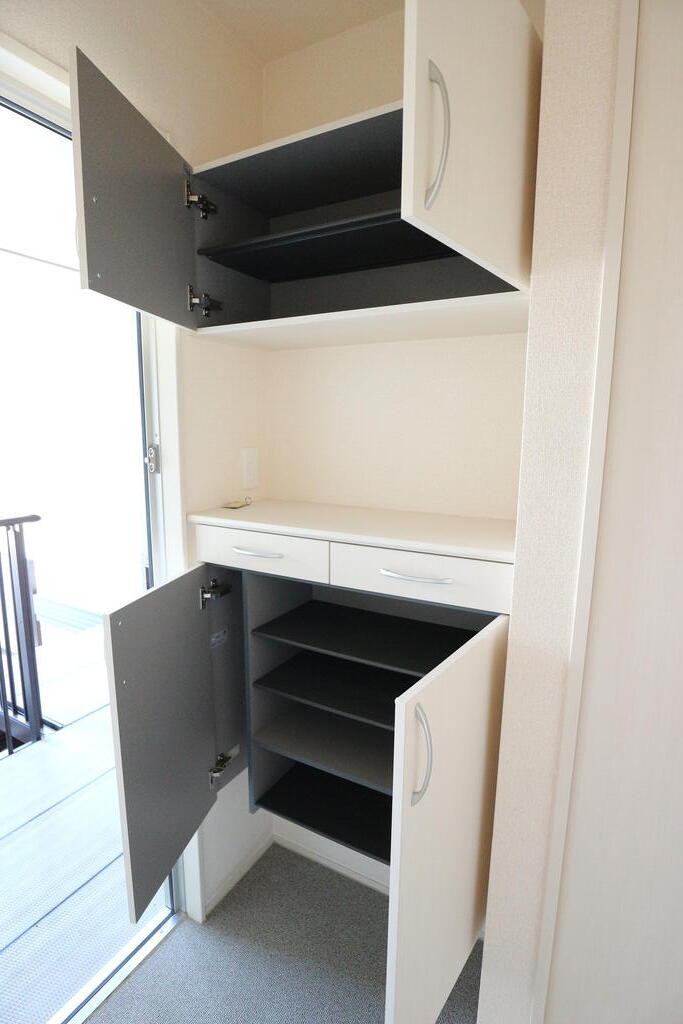 玄関　※他号室参考写真