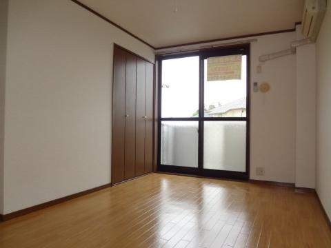 居室・リビング　洋室