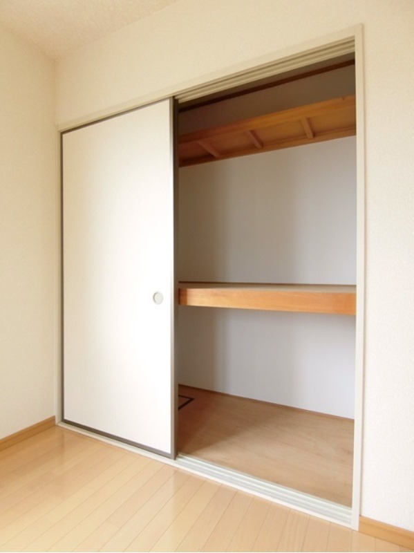 収納　図面と現状に相違がある場合には現状を優先