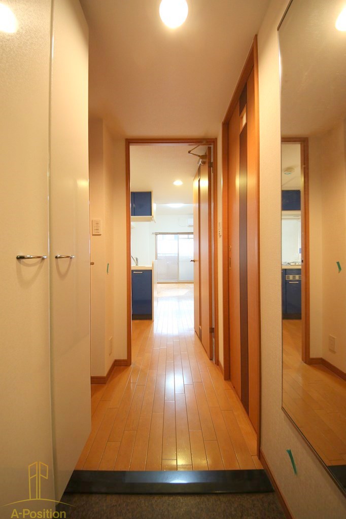 玄関　プレサンス心斎橋モデルノ