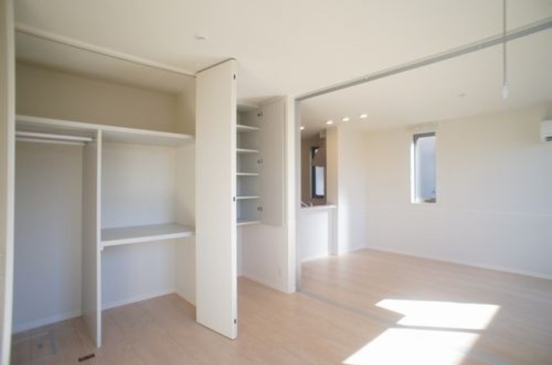 収納　図面と現状に相違がある場合には現状を優先