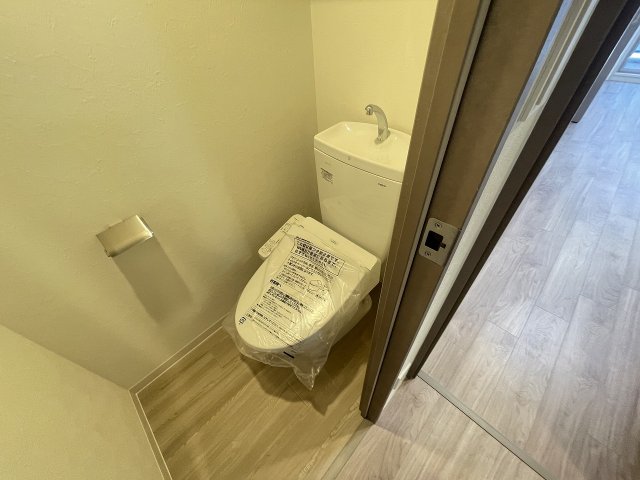 トイレ　落ち着いたトイレです