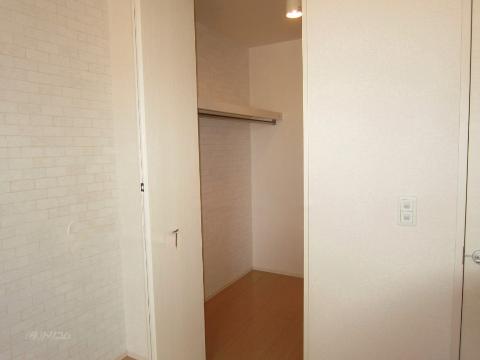 収納　ウォークインクローゼット（イメージ）