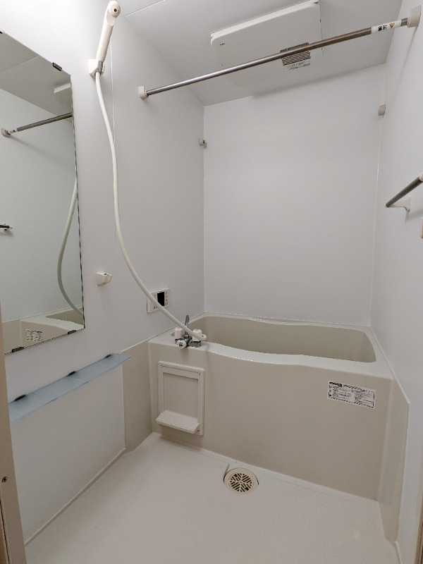 バス・シャワールーム　図面と現状に相違がある場合には現状を優先