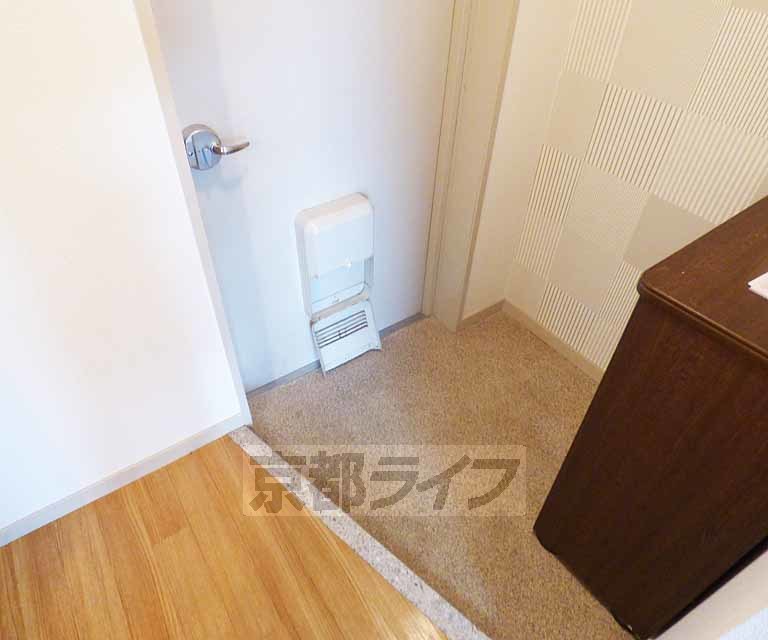 玄関　広々とした玄関です。