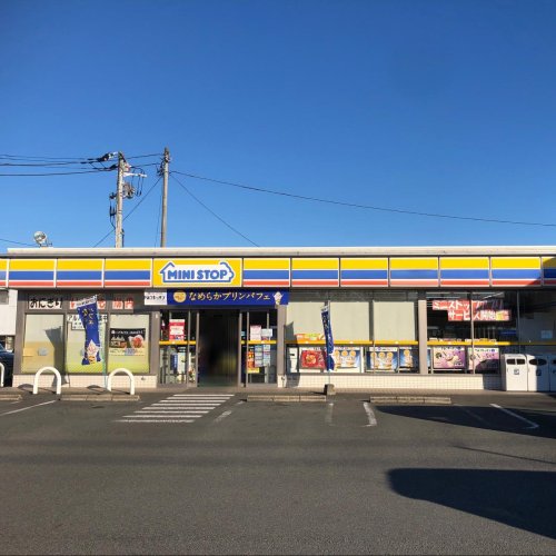 コンビニ　ミニストップ 富士津田町店（コンビニ）まで599m