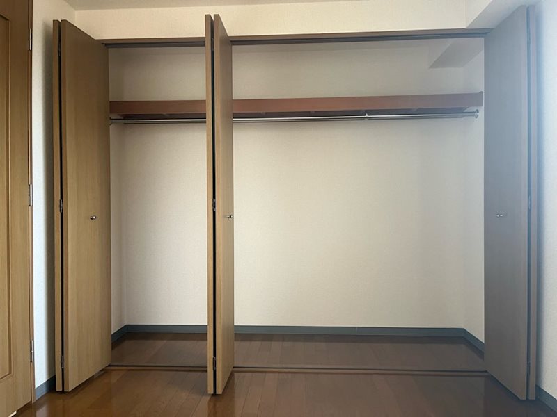 収納　洋室1の収納