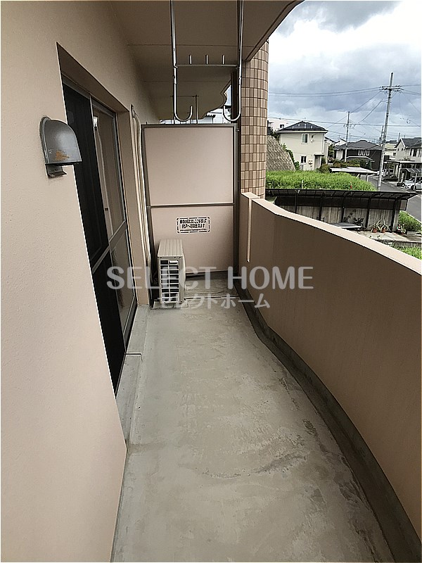 バルコニー　落ち着いた時間を過ごせるバルコニーです