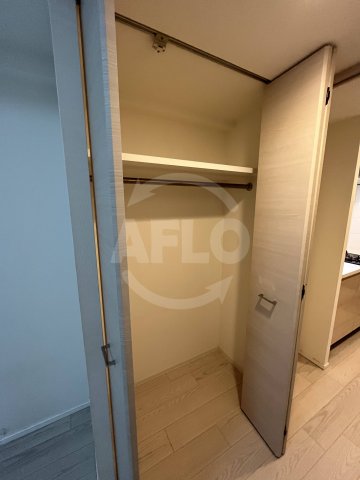 収納　サムティ夕凪LUKSUS　クローゼット